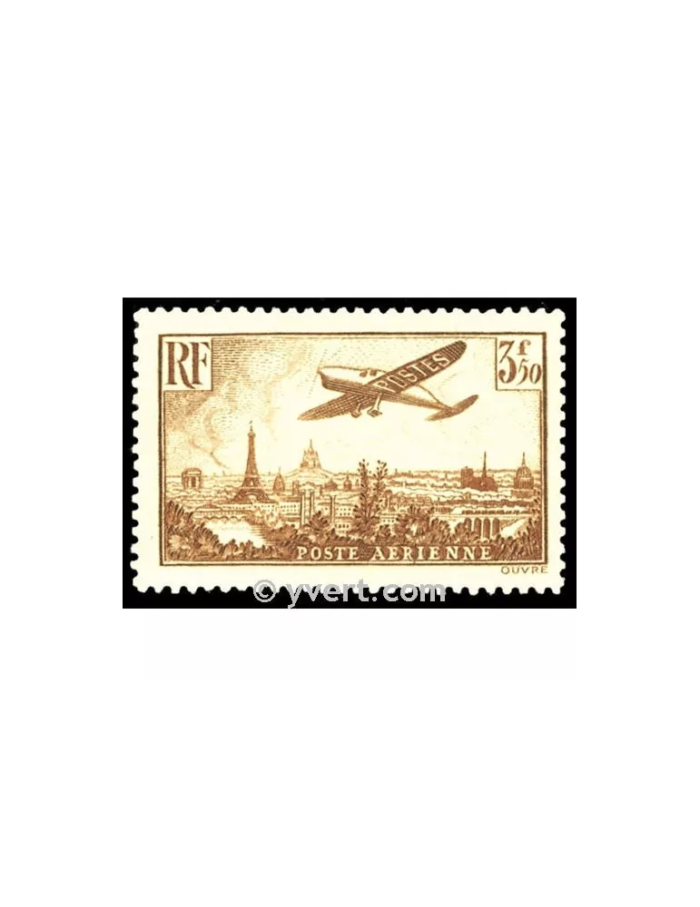n° 13 - Timbre France Poste aérienne