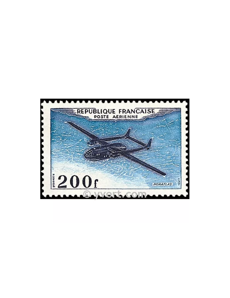 n° 31 - Timbre France Poste aérienne