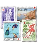 CROIX-ROUGE : pochette de 100 timbres (Oblitérés)