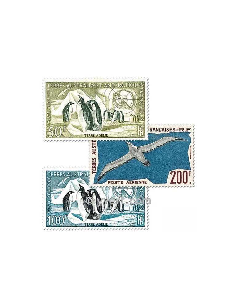 n° 2/4 - Timbre TAAF Poste aérienne