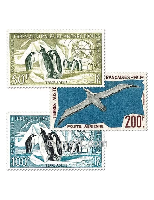 n° 2/4 - Timbre TAAF Poste aérienne