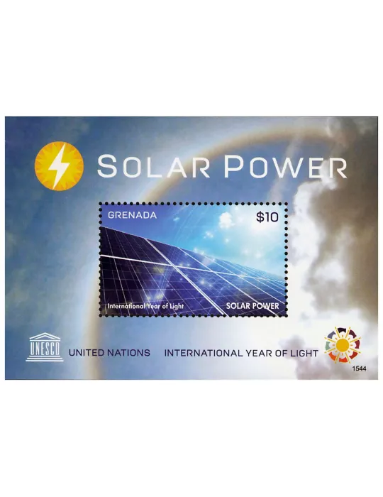 n° 823 - Timbre GRENADE Blocs et feuillets