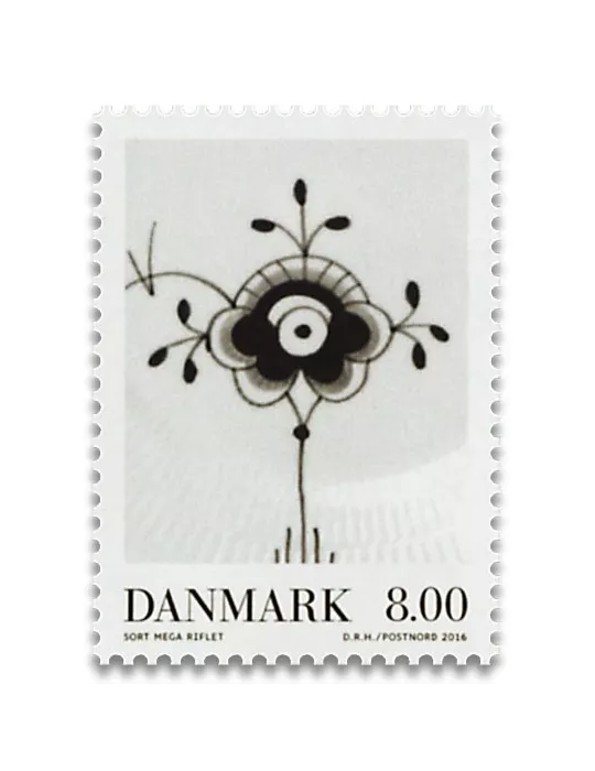 n° 3 - Timbre DANEMARK VIII - Carnets et ouvrages de luxe