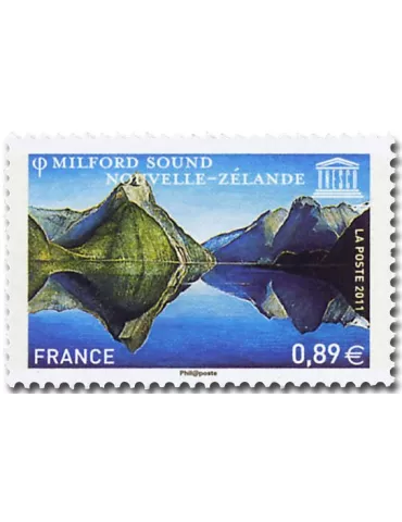 n° 152 - Timbre France De service