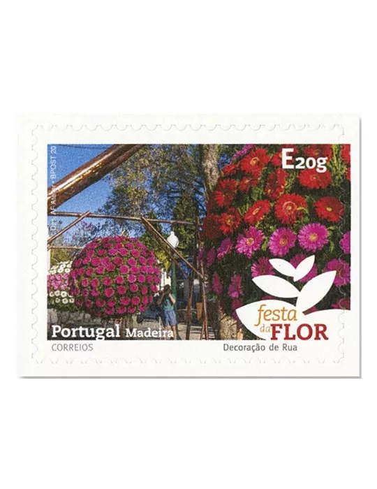 n°400/404 - Timbre MADERE Poste