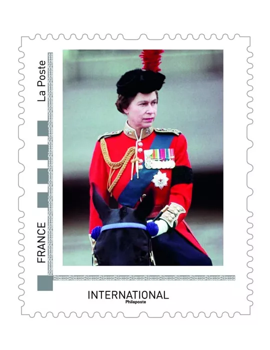 FRANCE : Collector Reine Elisabeth II