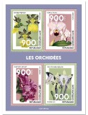 n° 8197/8200 - Timbre CENTRAFRIQUE Poste