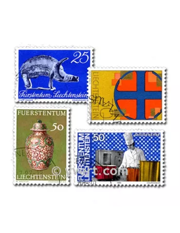 LIECHTENSTEIN : pochette de 100 timbres (Oblitérés)