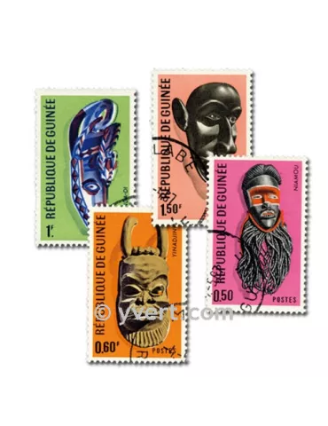 MASQUES : pochette de 100 timbres (Oblitérés)