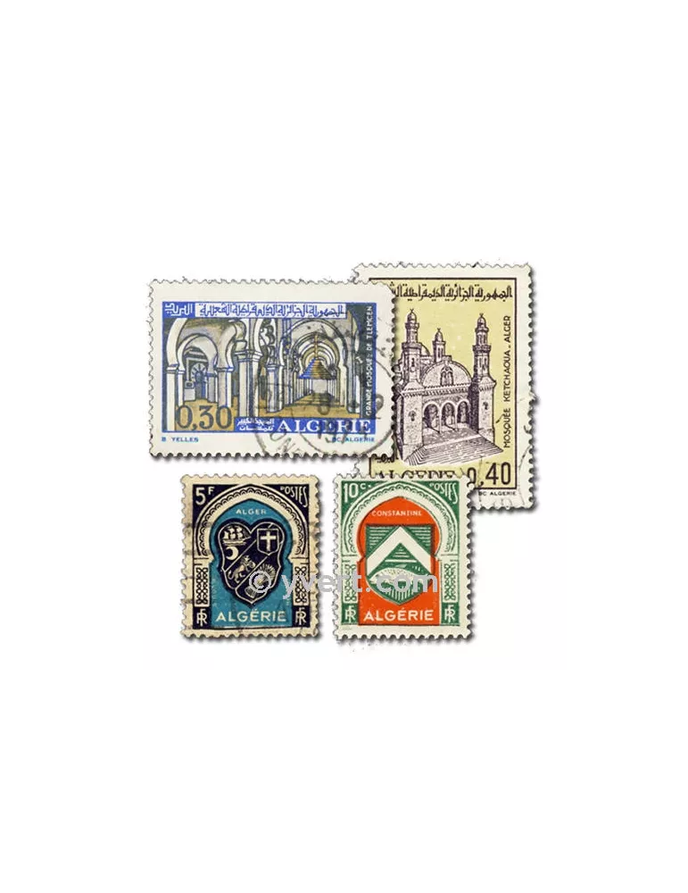 ALGERIE : pochette de 100 timbres (Oblitérés)