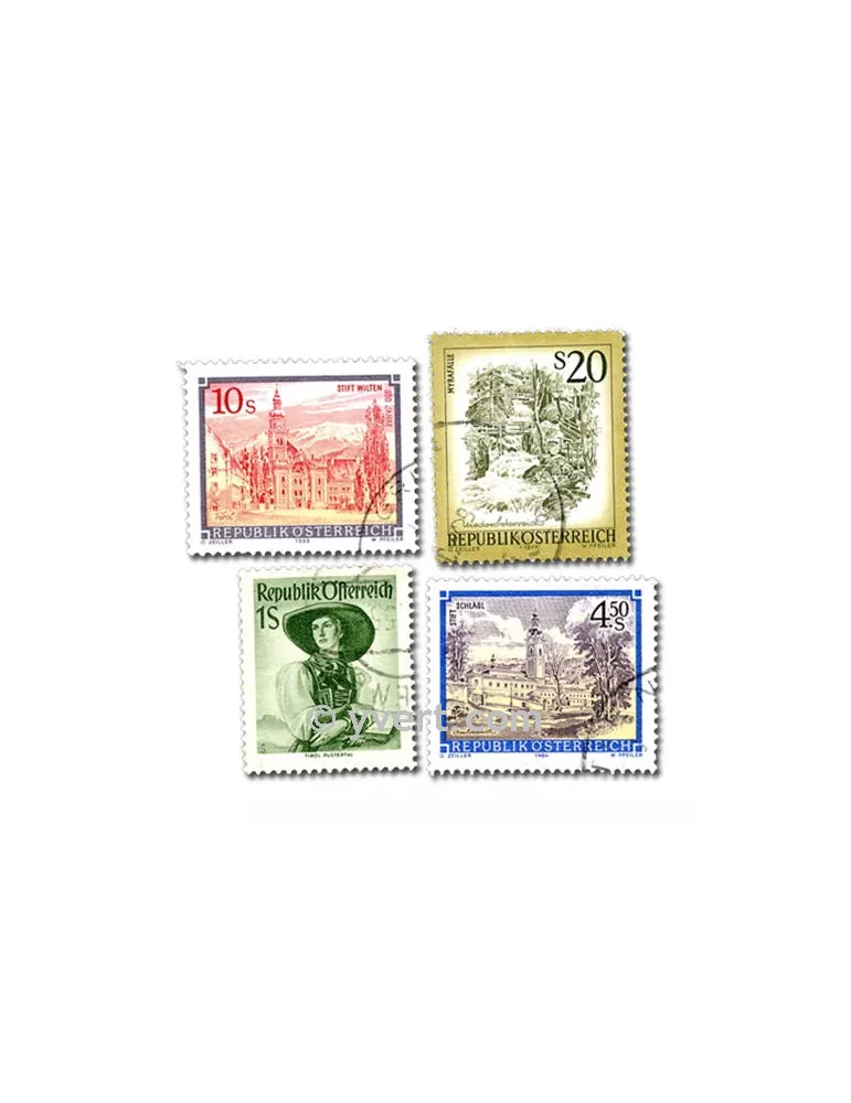AUTRICHE : pochette de 100 timbres (Oblitérés)
