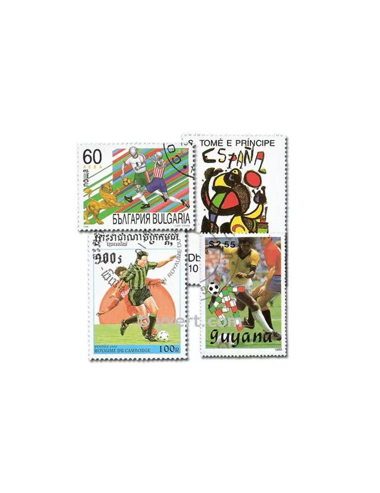 FOOTBALL : pochette de 200 timbres (Oblitérés)