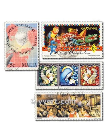MALTE : pochette de 100 timbres (Oblitérés)