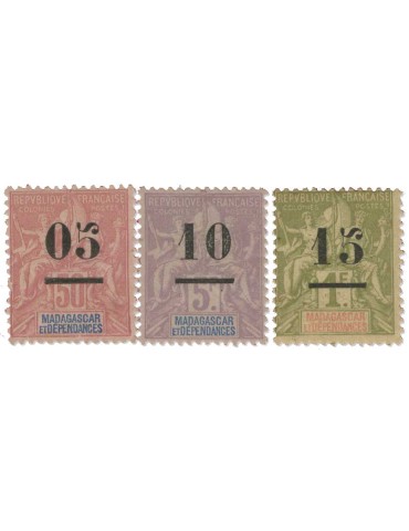 n° 48/50**/* - Timbre MADAGASCAR Poste